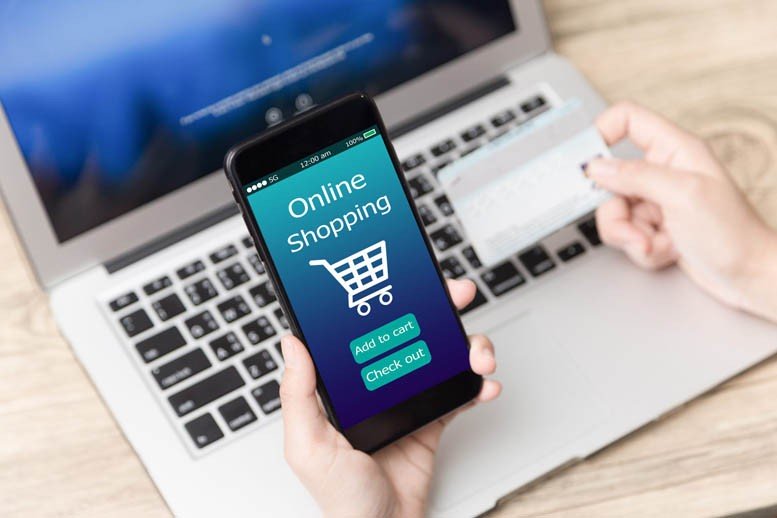 User Journeys Monitoring customers' shopping pattern